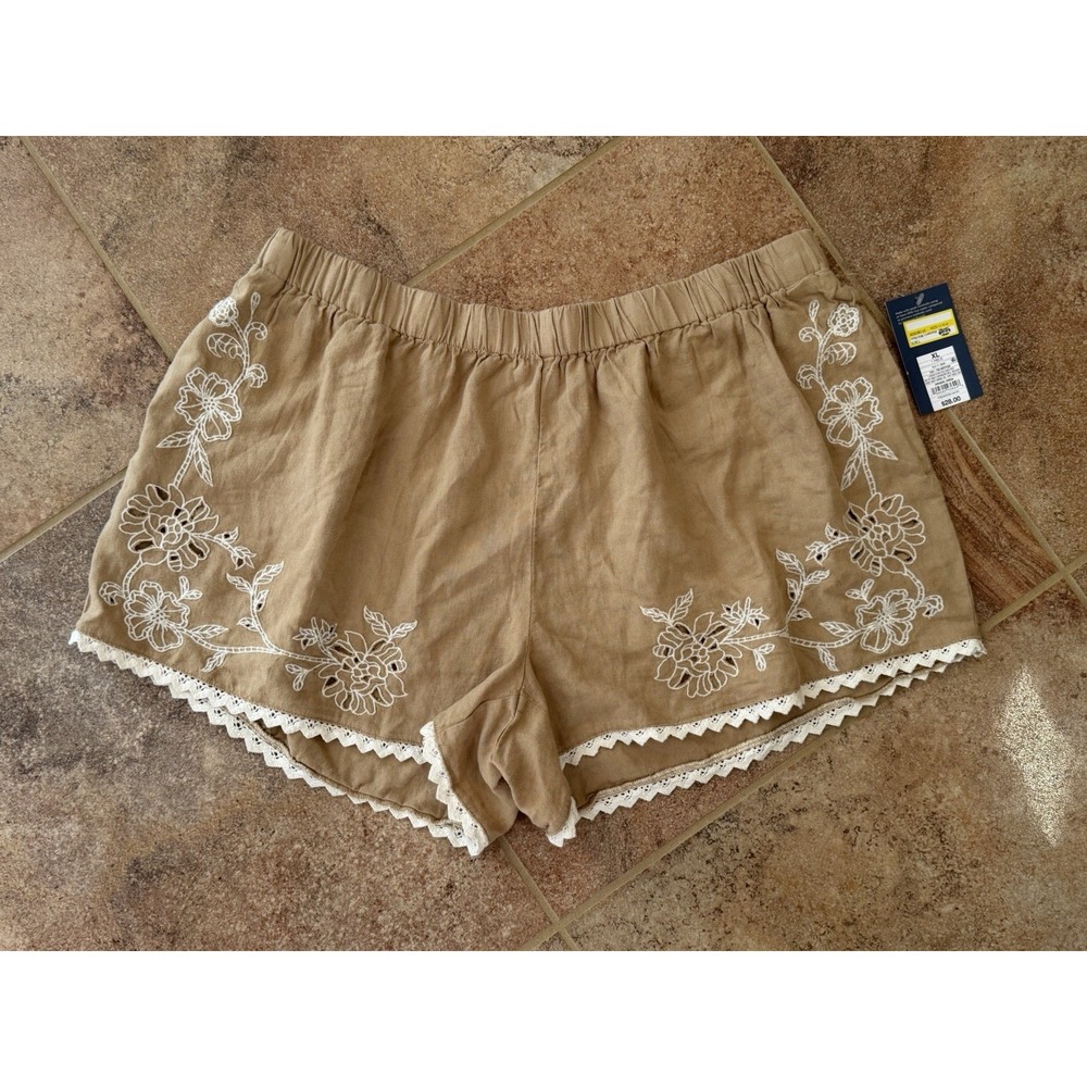 Universal Thread Women's Mid-Rise Cutwork Pull-On Shorts ~ Khaki Size XL NWT